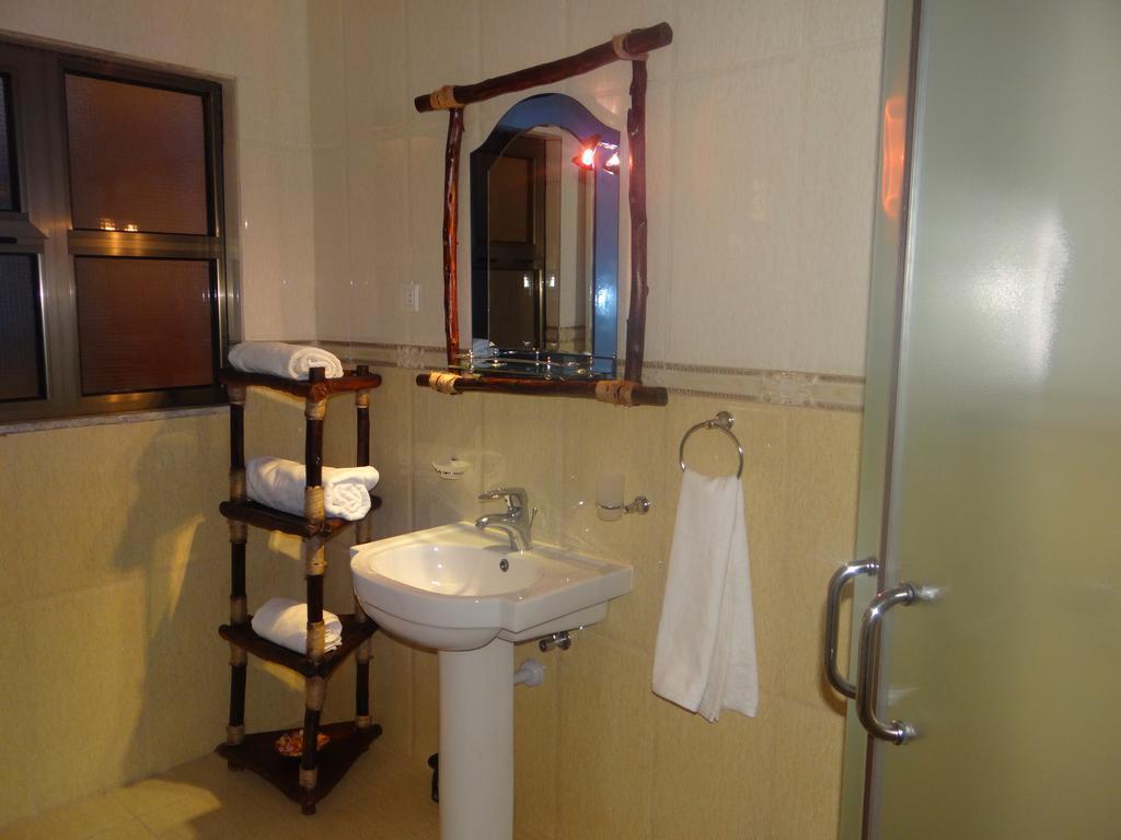Zeist Lodge Addis-Abeba Extérieur photo